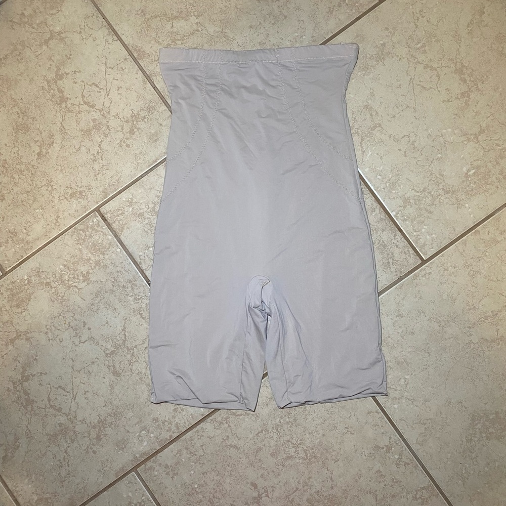 SPANX High-Waisted Shapewear Shorts in Beige | | Size 2x